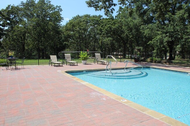 The Lakewood House Apartments in North Little Rock, AR - Foto de edificio - Building Photo