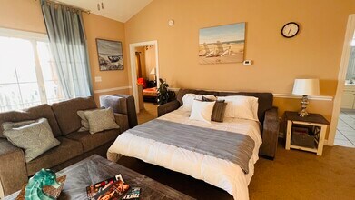 3973 Forsythia Ct, Unit 303 in Myrtle Beach, SC - Building Photo - Building Photo