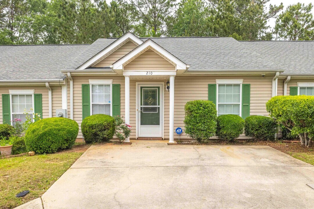 210 New Haven Ln SW in Aiken, SC - Building Photo