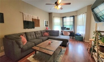 185 Huntington Ave in Buffalo, NY - Building Photo - Building Photo