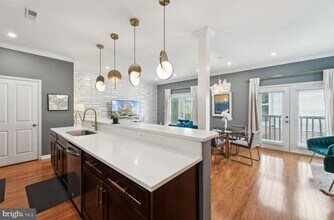 401 Woodcrest Dr SE in Washington, DC - Building Photo - Building Photo