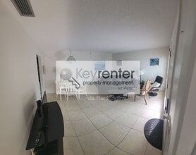 151 Medallion Blvd in Madeira Beach, FL - Building Photo - Building Photo