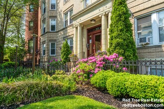 35 Park Dr in Boston, MA - Building Photo - Building Photo