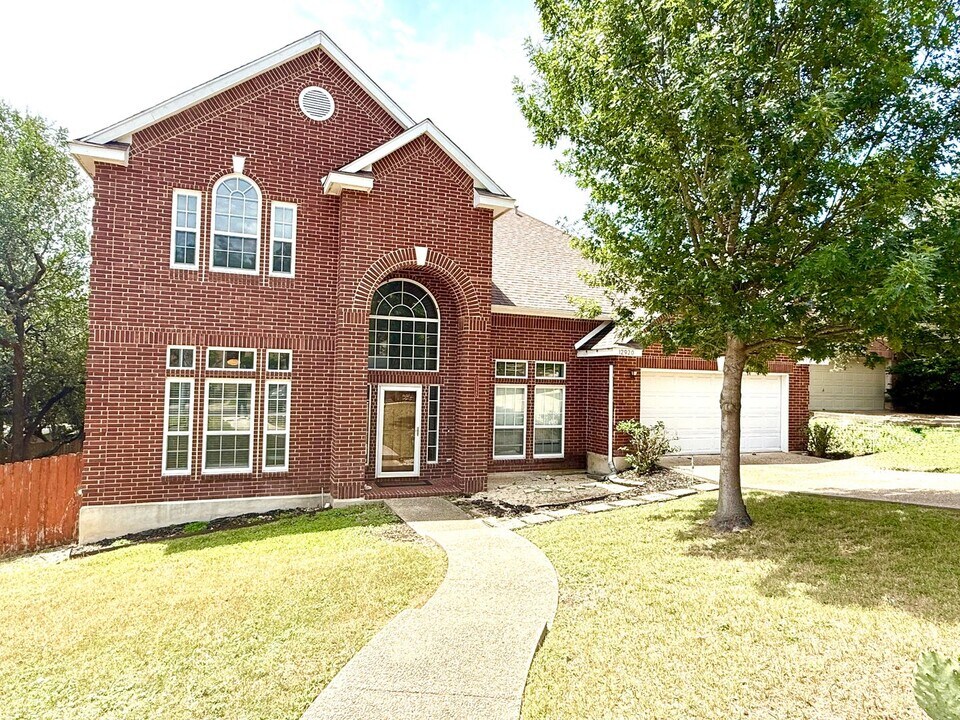 12920 Vidorra Vista Dr in San Antonio, TX - Building Photo