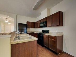 15739 Regal Trace Ln in Houston, TX - Building Photo - Building Photo