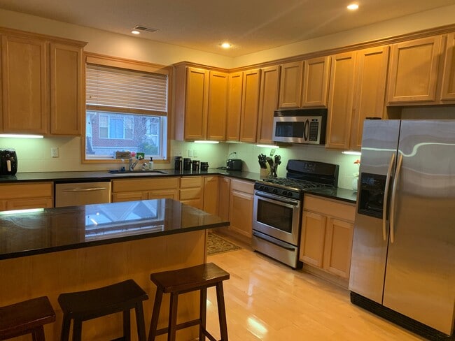1530 Zarthan Avenue South in Minneapolis, MN - Building Photo - Building Photo