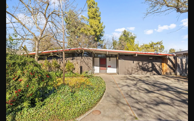 property at 1125 Dartmouth Pl