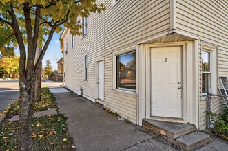 959 Earl St in St. Paul, MN - Building Photo - Building Photo