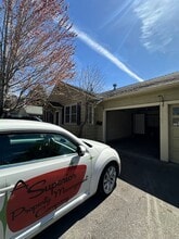245 NW Tumalo Ave in Bend, OR - Building Photo - Building Photo
