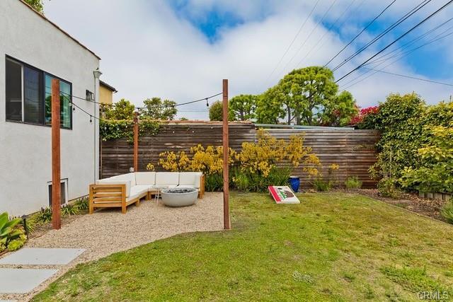 2229 Cloverfield Blvd in Santa Monica, CA - Building Photo - Building Photo