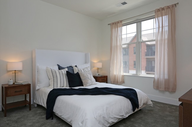 Spur 16 Mequon photo'