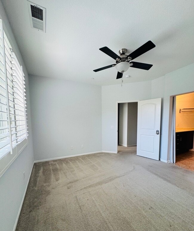 property at 1460 Mockingbird Ct