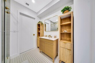 129 Nautilus Dr in Islamorada, FL - Building Photo - Building Photo