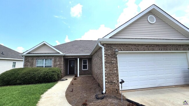 property at 125 Preston Ln