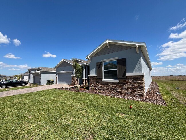 5996 Shavasana Rd in Clermont, FL - Building Photo - Building Photo