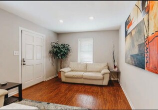 430 Lindbergh Drive NE in Atlanta, GA - Building Photo - Building Photo