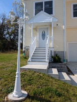 109 Glade Ridge Dr in Camillus, NY - Building Photo