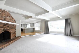 4576 Wagon Wheel Dr in Bloomfield Hills, MI - Building Photo - Building Photo