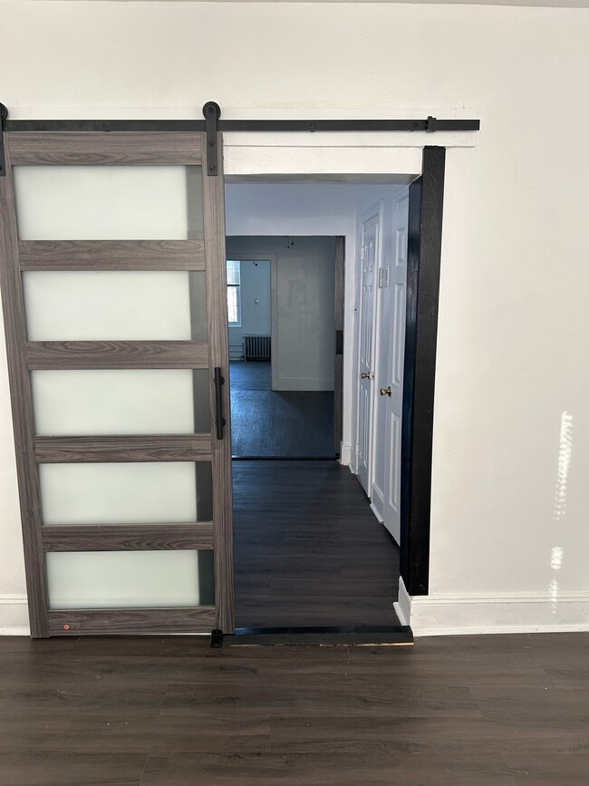 531 Ashford St, Unit Apt#3 in Brooklyn, NY - Building Photo - Building Photo