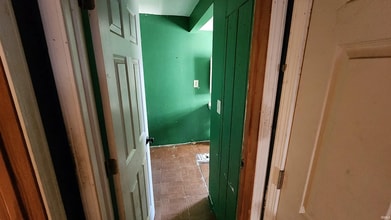 2405 W 10th St in Muncie, IN - Building Photo - Building Photo