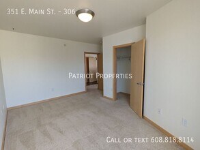 351 E Main St-Unit -306 in Sun Prairie, WI - Building Photo - Building Photo