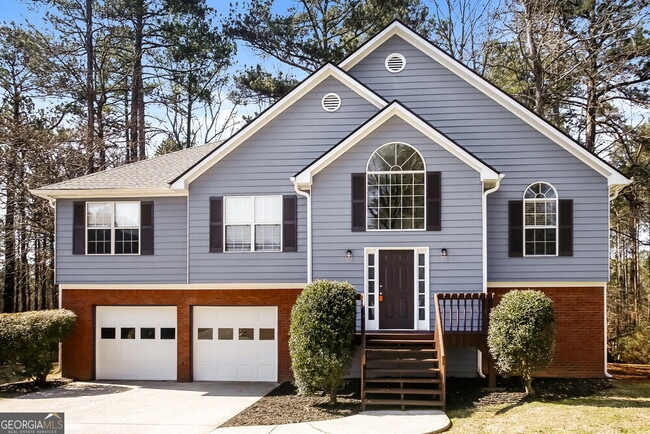 property at 2740 Owens Dr