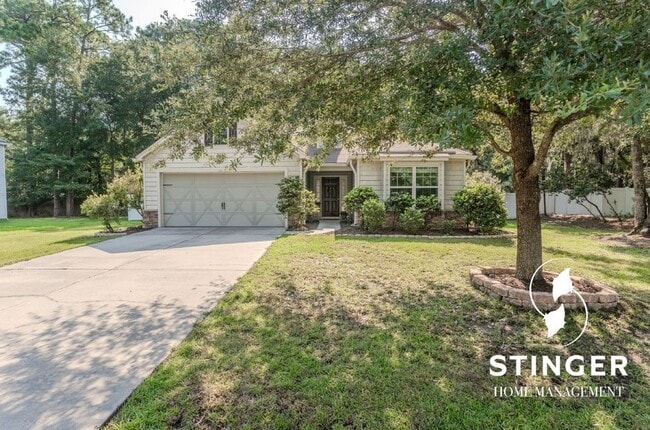 22 Oleander Dr in Ladys Island, SC - Building Photo - Building Photo