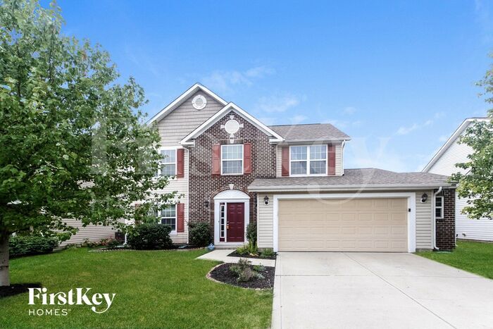 5254 Calabasas Dr in Plainfield, IN - Building Photo