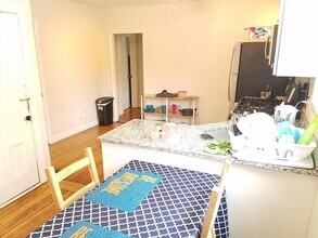 100 Flint St in Somerville, MA - Building Photo - Building Photo