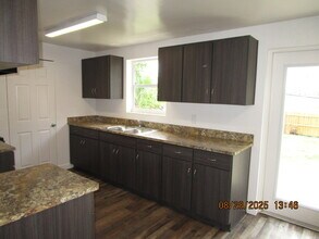 1006 Continental Dr in Daytona Beach, FL - Building Photo - Building Photo