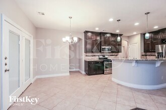 8428 NW 143rd Terrace in Oklahoma City, OK - Foto de edificio - Building Photo