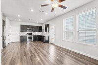 8112 Mandela Bend in Austin, TX - Building Photo - Building Photo