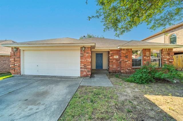 1205 N Rhea Dr