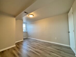 894 N 42nd St, Unit 2 in Philadelphia, PA - Foto de edificio - Building Photo