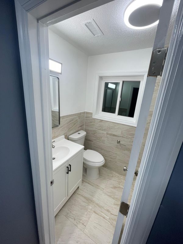 47 Merrimac St in Danbury, CT - Foto de edificio - Building Photo