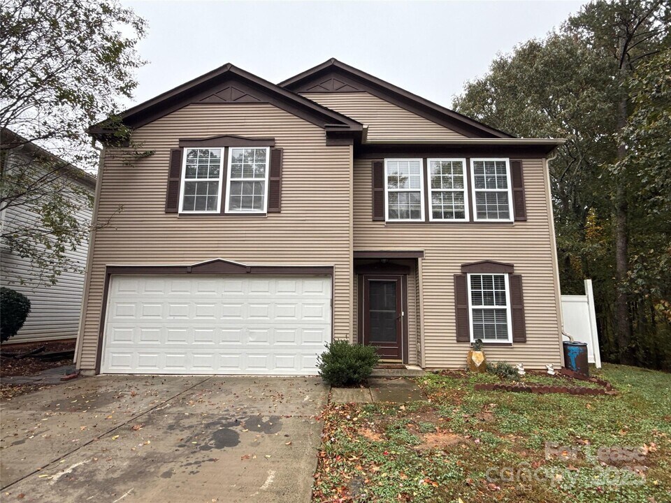 2937 Royal Fern Ln in Charlotte, NC - Building Photo