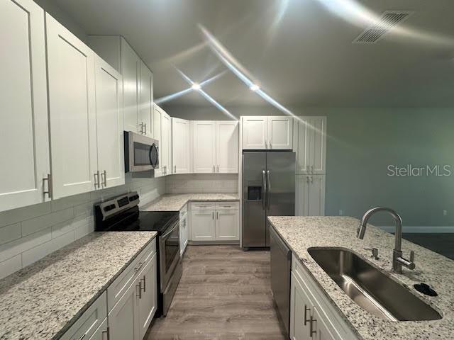 property at 18 Bunker View Dr
