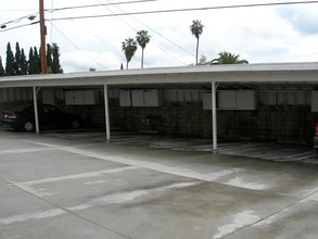 5326 Huntington Dr S in Los Angeles, CA - Building Photo - Building Photo