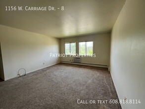 1156 W Carriage Dr in Whitewater, WI - Building Photo - Building Photo