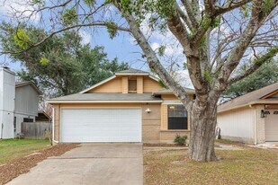 12312 Little Fatima Ln in Austin, TX - Building Photo