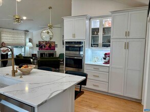 292 Blackthorn Ln in Charlottesville, VA - Building Photo - Building Photo