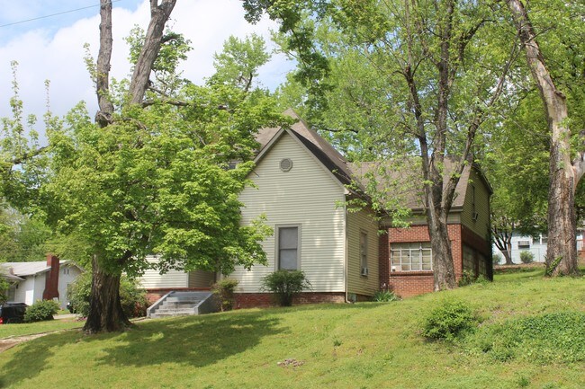 1503 Coker Ave in Knoxville, TN - Building Photo - Building Photo