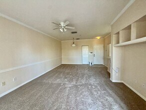 3567 Conroy Rd in Orlando, FL - Foto de edificio - Building Photo