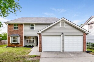 1959 Corners Cir in Lithonia, GA - Building Photo