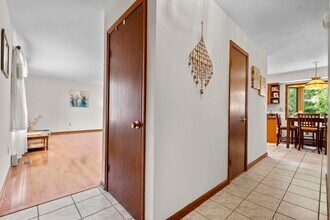 21 Lyda Dr in Milford, CT - Building Photo - Building Photo