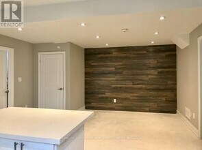 60 Longevity Rd in Brampton, ON - Building Photo - Building Photo