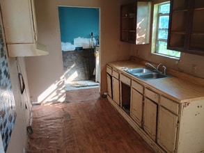 1307 2nd St in Newport, AR - Building Photo - Building Photo