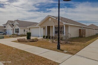 100 Red Bay Rd in Panama City, FL - Building Photo - Building Photo