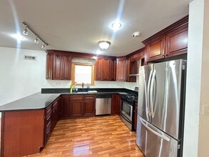 50-24 190th St in Queens, NY - Building Photo - Building Photo