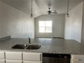 113 Dolphin Dr in Temple, TX - Building Photo - Building Photo
